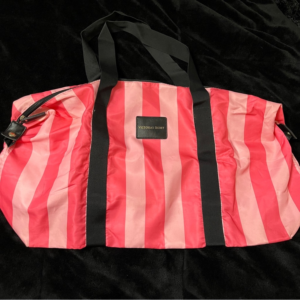 Victoria's Secret signature travel bag